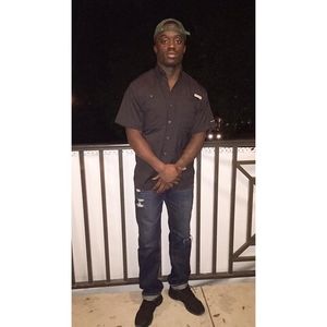 Meet your Posher, Manny